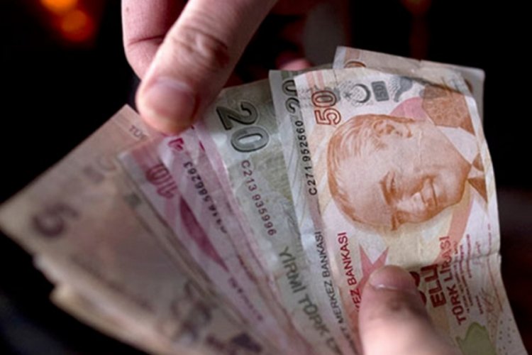 En d&uuml;ş&uuml;k emekli maaşını 12 bin 500 TL'ye &ccedil;ıkaran d&uuml;zenleme Resmi Gazete'de