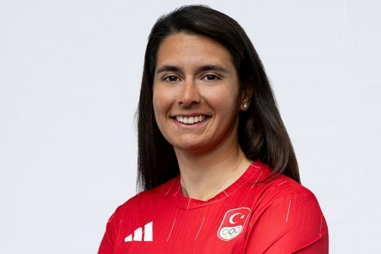 Milli yelkenci Ecem G&uuml;zel ilk yarışta 9. oldu