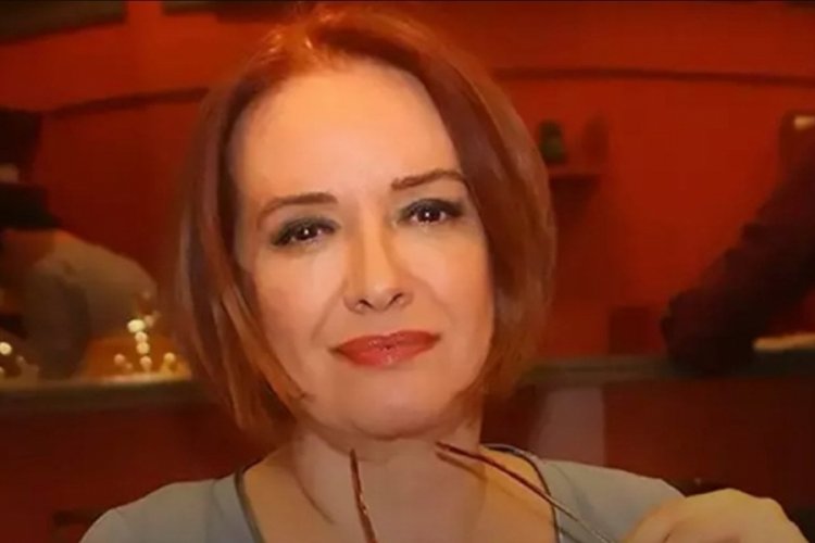 M&uuml;jde Ar hayranlarını korkuttu!