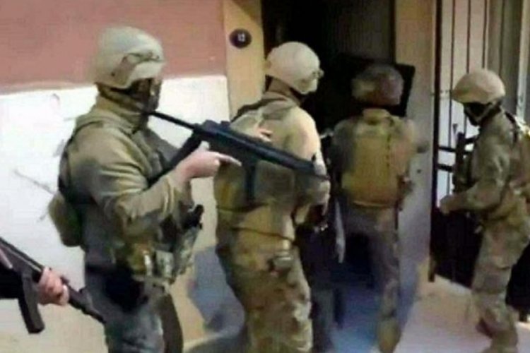 İzmir'de DEAŞ propagandasına 5 kişi yakalandı