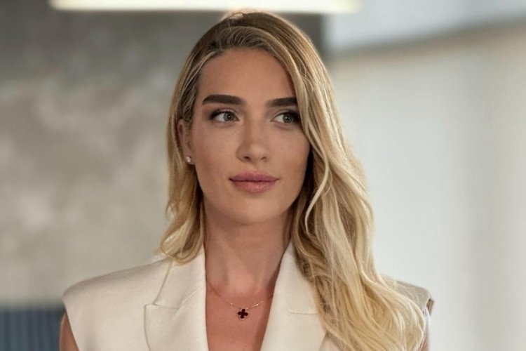 Cansu Canan &Ouml;zgen'e konuk olan Oğuz Benlioğlu kadınlarda fl&ouml;rt işaretlerinden bahsetti