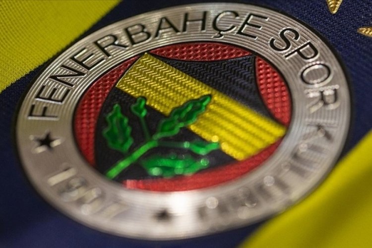 Fenerbah&ccedil;e'de s&uuml;rpriz istifa!