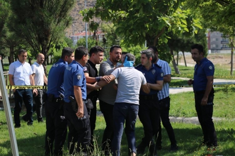 Eski sevgilisini &ouml;ld&uuml;rd&uuml;ğ&uuml; iddia edilen gen&ccedil; g&ouml;zaltına alındı