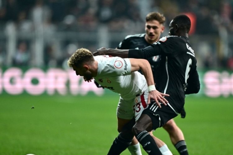 S&uuml;per Kupa'da Beşiktaş ve Galatasaray derbisi ilk 11'ler belli oldu