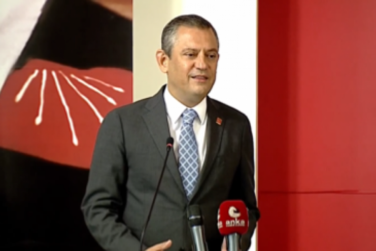 CHP Genel Başkanı &Ouml;zel eğitim sendikalarıyla buluştu