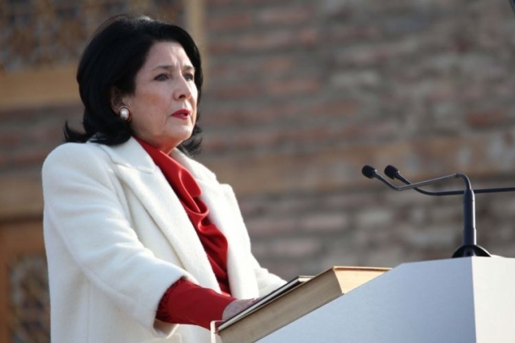 Zurabişvili: Rusya yeni bir &uuml;s kuruyor