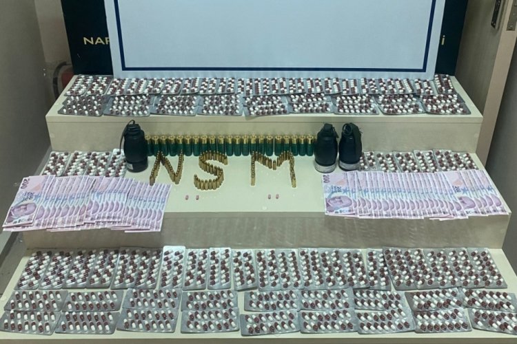 Balıkesir'de uyuşturucu operasyonu: 2 kişi g&ouml;zaltında