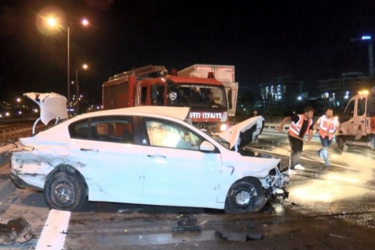 Beşiktaş TEM Otoyolu'nda zincirleme trafik kazası!