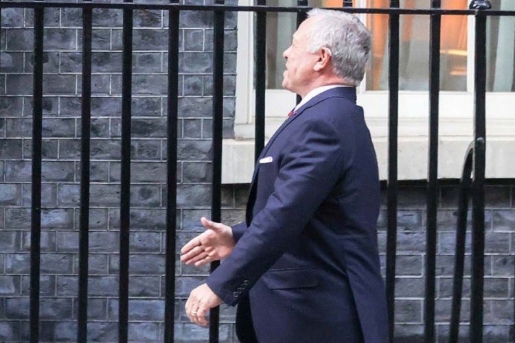 &Uuml;rd&uuml;n Kralı, Biden'ı g&ouml;reve &ccedil;ağırdı
