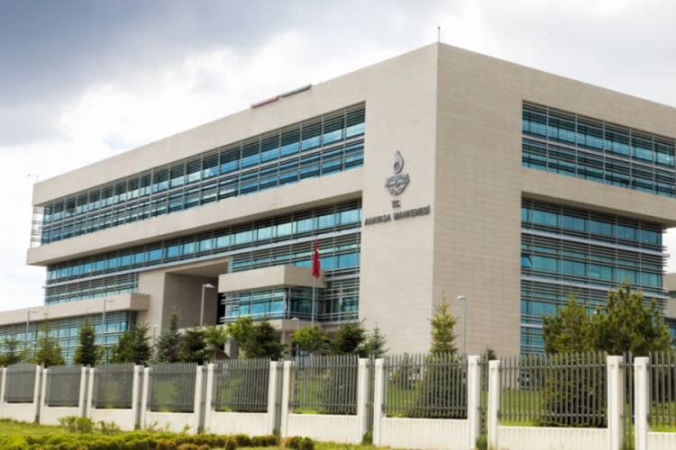 T&uuml;rkiye Gen&ccedil;lik Partisi'nin hukuki varlığı sonlandırıldı