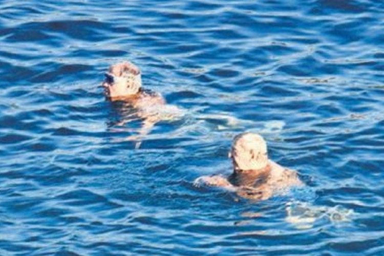 Rahmi Ko&ccedil; Bodrum'da denizin tadını &ccedil;ıkarttı