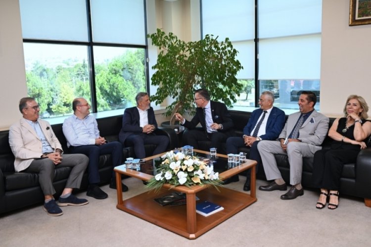 MARSİFED Y&ouml;netim Kurulu &Uuml;yeleri, BTSO Başkanı İbrahim Burkay'ı ziyaret etti