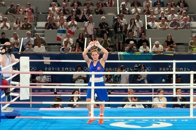 Milli boks&ouml;r Esra Yıldız Kahraman Olimpiyat &uuml;&ccedil;&uuml;nc&uuml;s&uuml; oldu