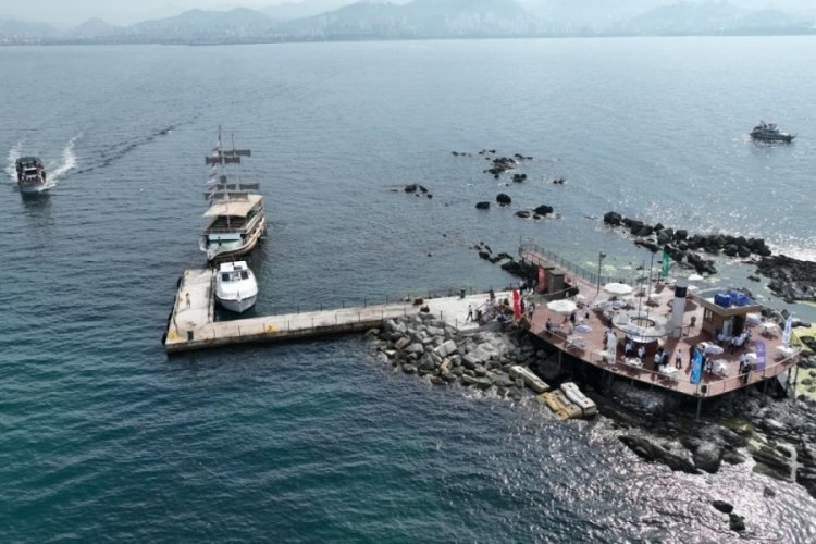 Ordu'nun turistik cazibe  rotası: Fatsa Adası ziyaret&ccedil;ilerin ilgi odağı oldu!
