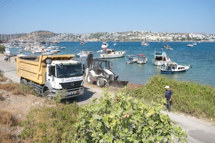 Bodrum'da &ccedil;evre temizliği titizlikle devam ediyor
