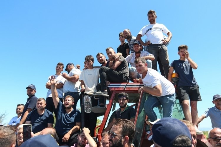 Nihat Yeşiltaş, Bursalı &ccedil;ift&ccedil;ilerin tarihi eylemini değerlendirdi&nbsp;