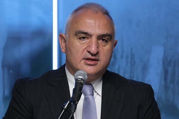 Bakan Ersoy'dan 'Instagram' a&ccedil;ıklaması: Kısa s&uuml;rede &ccedil;&ouml;z&uuml;l&uuml;r diye umut ediyorum