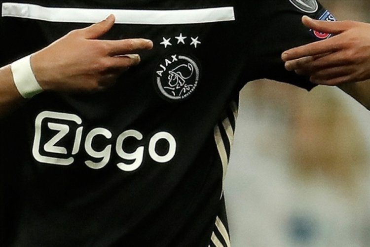 Ajax'tan Yusuf Dike&ccedil; pozu