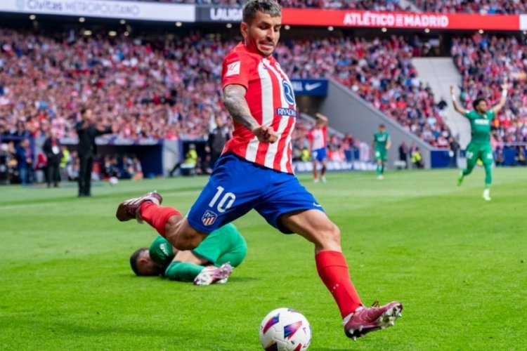 Beşiktaş Angel Correa'nın peşinde