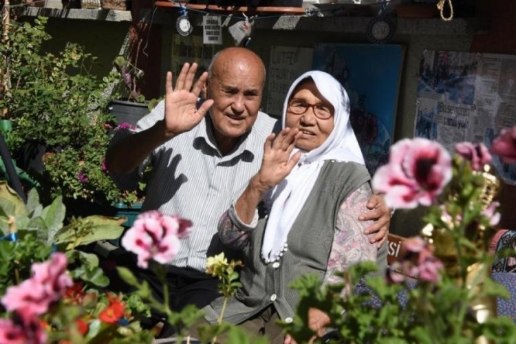 Eşi i&ccedil;in yapmıştı... 'Sevgililer ve Aşıklar Parkı'nda komşu dehşeti