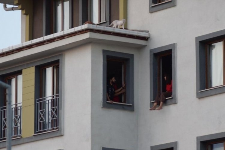 Karaman'da intihara kalkışan kadını polis ikna etti