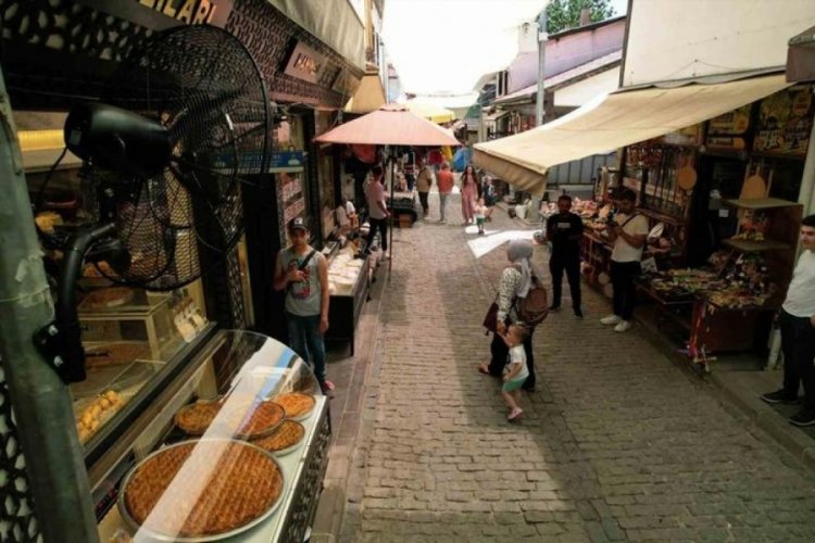 Ankara'daki Demirciler Sokağı T&uuml;rkiye'nin en ferah sokağı