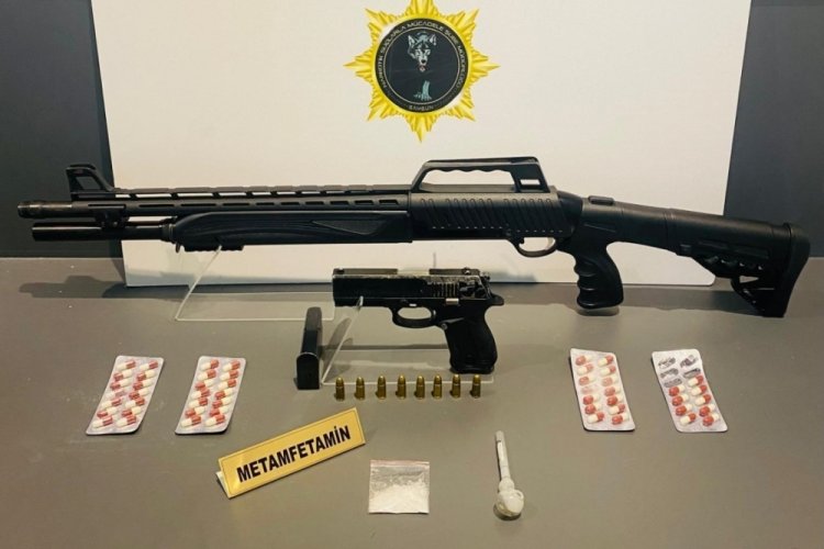 Samsun'da ev ve iş yerinde uyuşturucu madde ele ge&ccedil;irildi