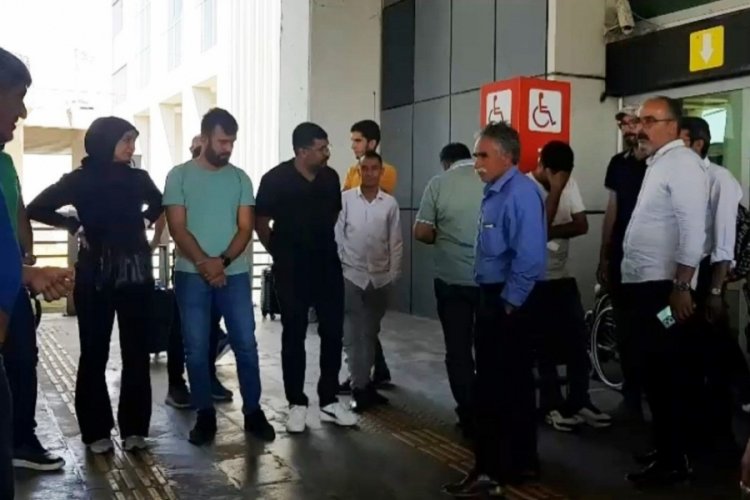 Otob&uuml;s kazasında hayatını kaybedenlerin kimliği belli oldu!