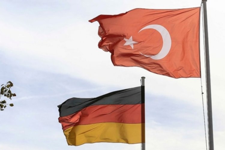 Almanya'dan T&uuml;rkiye'ye seyahat uyarısı