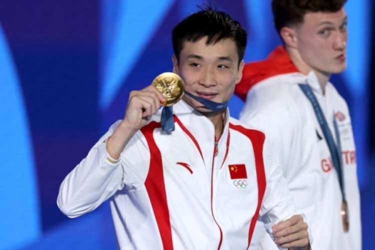 Paris 2024'te altın madalya &Ccedil;inli Yuan Cao'nun