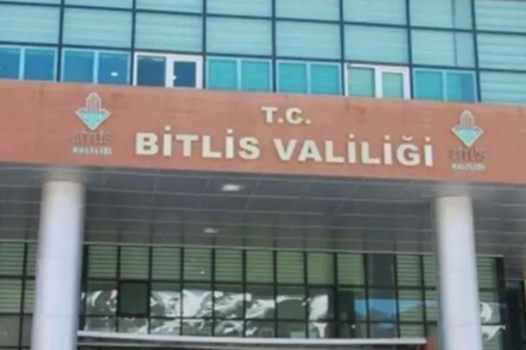 Bitlis Valiliğinden 150 k&ouml;peğin zehirlenerek &ouml;ld&uuml;r&uuml;ld&uuml;ğ&uuml;ne y&ouml;nelik a&ccedil;ıklama