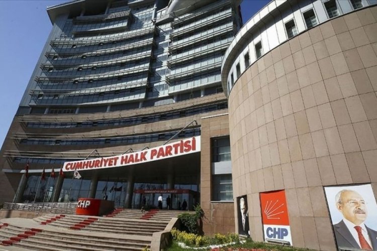CHP olağan&uuml;st&uuml; t&uuml;z&uuml;k kurultayına gidiyor