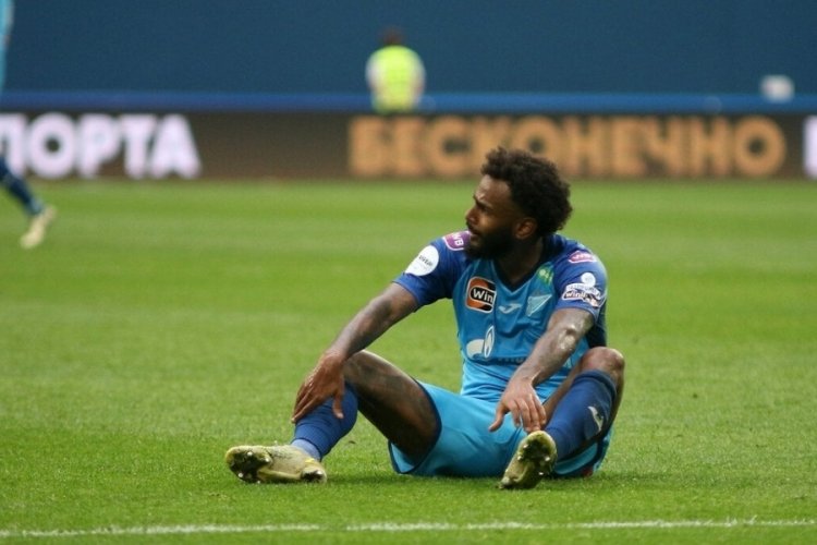 Galatasaray'ın peşinde olduğu Wendel, sakatlık ge&ccedil;irdi
