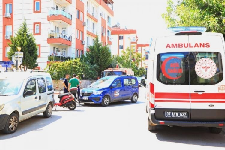 Kontrols&uuml;z kavşakta kaza: 1 yaralı