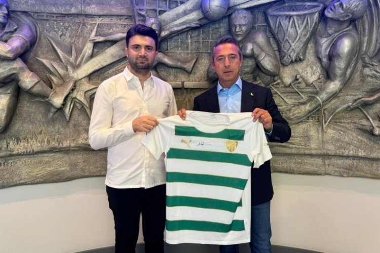 Bursaspor Başkanı Enes &Ccedil;elik, Fenerbah&ccedil;e Başkanı Ali Ko&ccedil;'u ziyaret etti