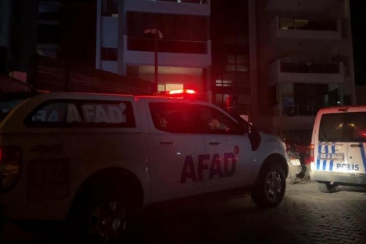 Civalı muska paniği! 1'i &ccedil;ocuk 3 kişi hastaneye kaldırıldı