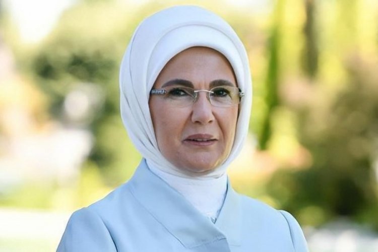Emine Erdoğan'dan T&uuml;rkiye'yi temsil eden sporculara teşekk&uuml;r mesajı