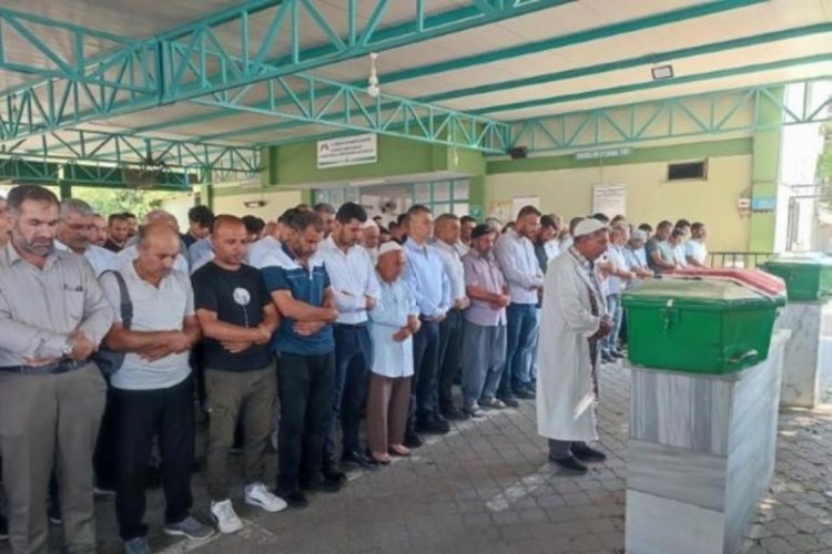 Silahlı &ccedil;atışmada hayatını kaybeden uzman &ccedil;avuş ile amcası toprağa verildi