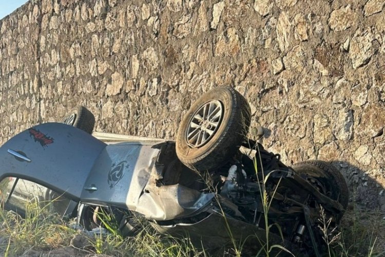 Balıkesir'de trafik kazası: 3'&uuml; ağır 5 kişi yaralandı