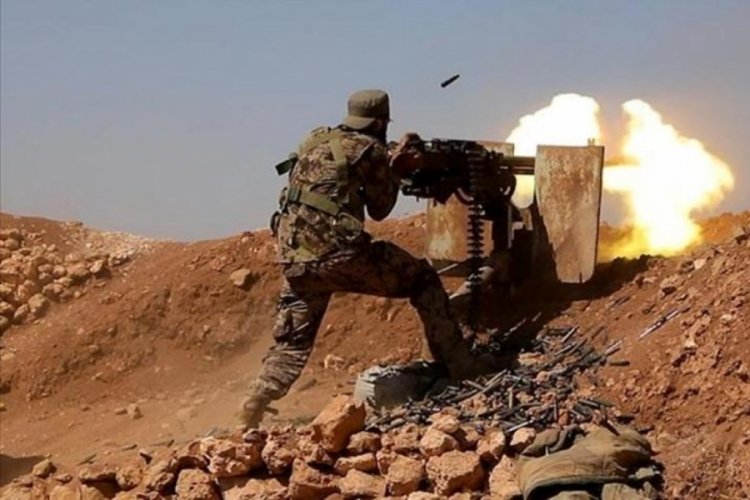 Ter&ouml;r &ouml;rg&uuml;t&uuml; PKK/YPG ile rejim g&uuml;&ccedil;leri arasında &ccedil;atışma