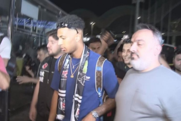 Beşiktaş'ın yeni transferi Cher Ndour İstanbul'a geldi