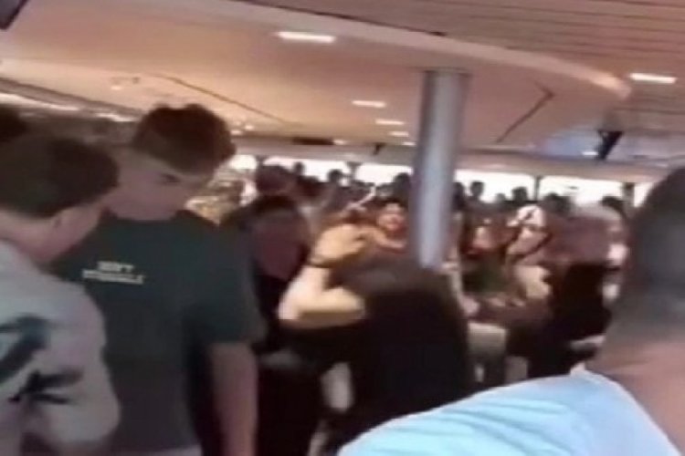 Feribotta silahlı kavga paniği: 14 kişi g&ouml;zaltında