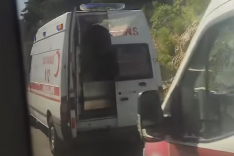 Bursa'da otomobil takla attı!