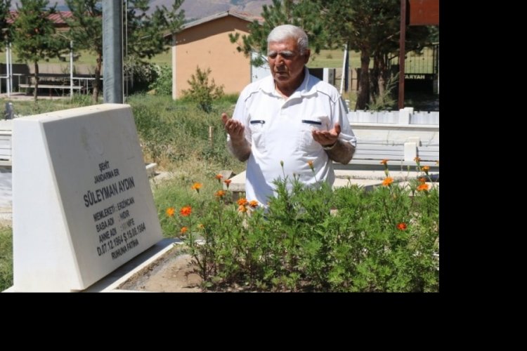 Ter&ouml;re verilen ilk şehit S&uuml;leyman Aydın, kabri başında anıldı
