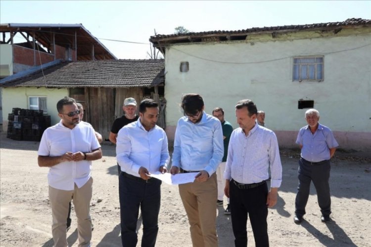İneg&ouml;l Belediyesi alt yapı yenileme &ccedil;alışmalarına devam ediyor