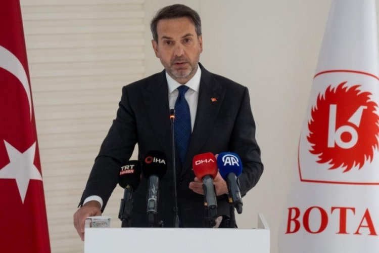 Bakan Bayraktar: Yıllık kullanılan doğal gazın y&uuml;zde 20'sini depolayacağız