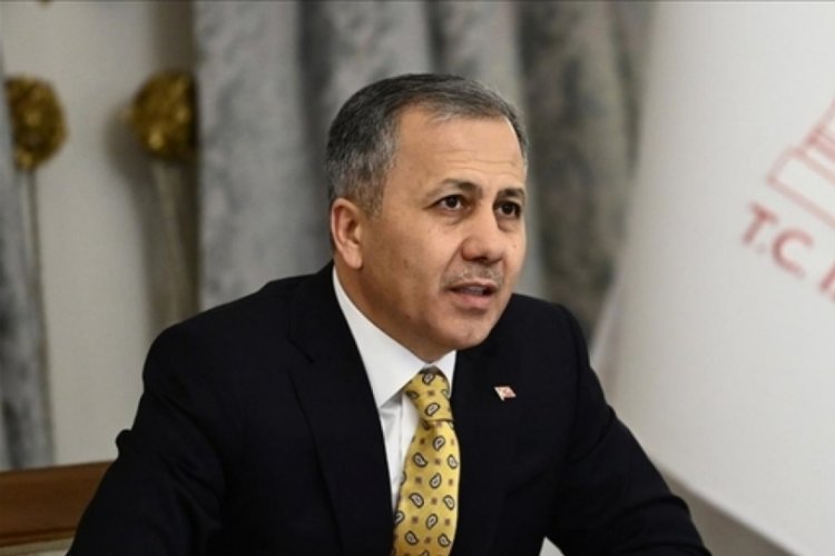 D&uuml;ğ&uuml;n konvoyu yaparak trafik akışını engelleyen 5 kişi g&ouml;zaltına alındı