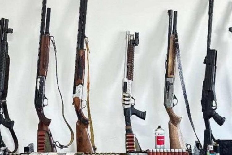 Tekirdağ'da evde cephanelik ele ge&ccedil;irildi