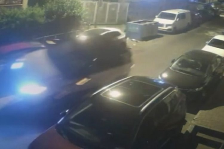 İstanbul'da yolda y&uuml;r&uuml;yen Dila Kırarslı'ya &ccedil;arpıp ka&ccedil;an Furkan Dağlı tutuklandı