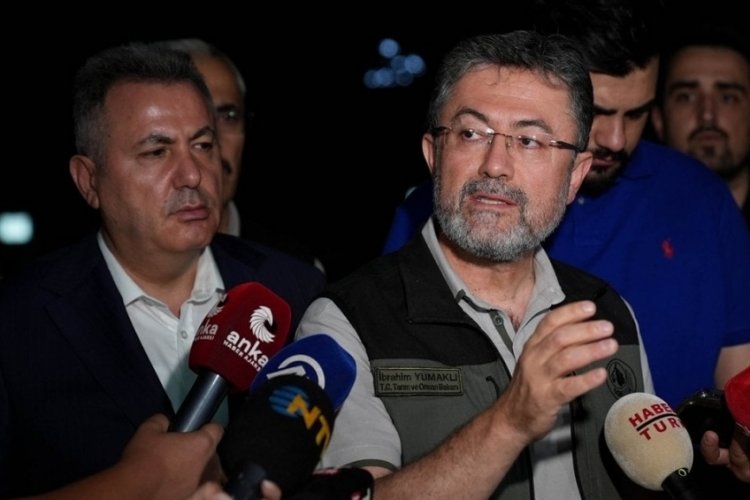 Bakan Yumaklı, yangınların &ccedil;ıkış nedenini a&ccedil;ıkladı!